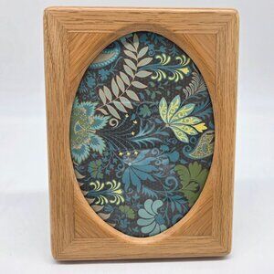 Handcrafted Oak Wood Picture Frame With Oval Center 4x6